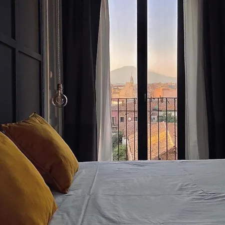 Casa de hóspedes Living Ursino 3*